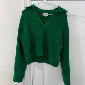 & Other Stories Boxy V Neck Sweater in Green Small